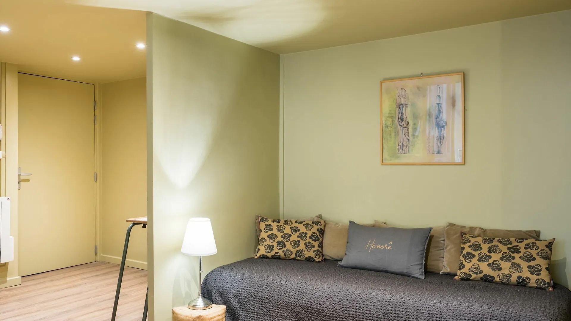 Honore - Hotel Pour Nomades Reveurs - 7 Rue Boissac Lyon